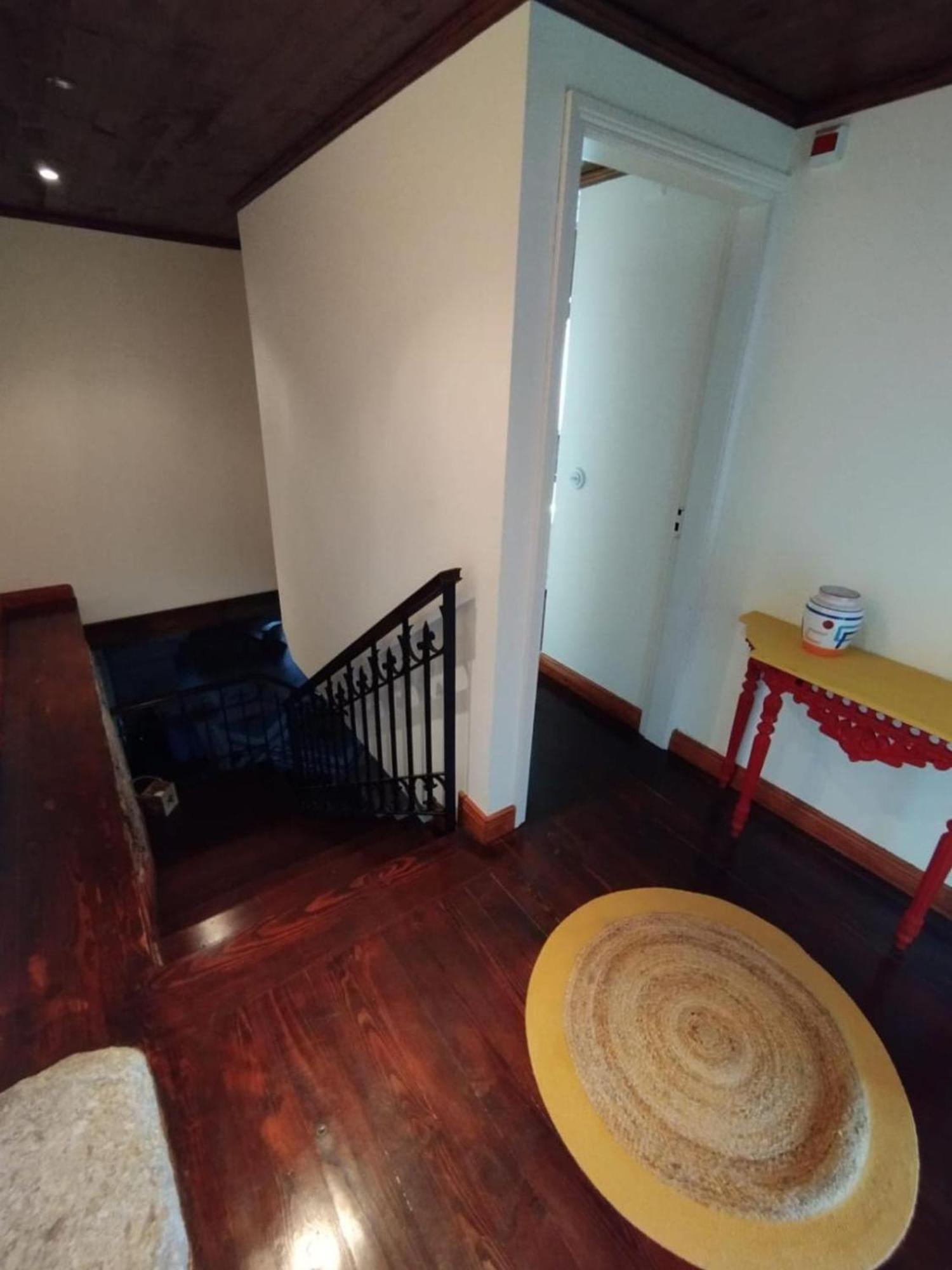 Casa Dos Livros - Guest House Vila Nova de Tazem Экстерьер фото